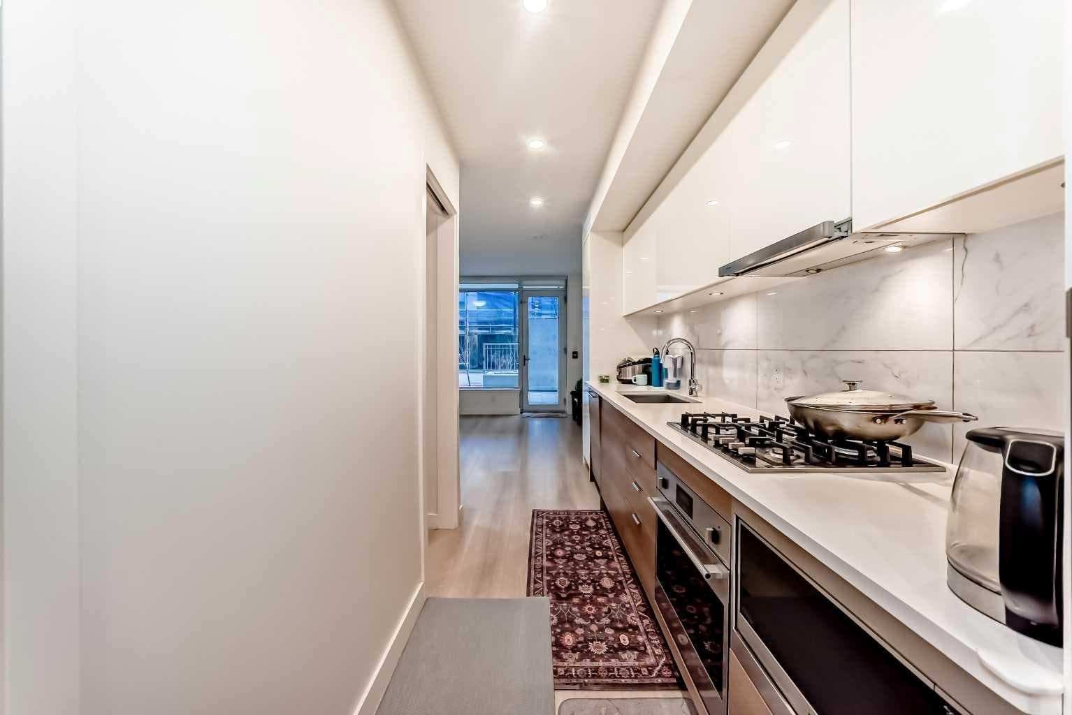 104, 108 Waterfront Court SW