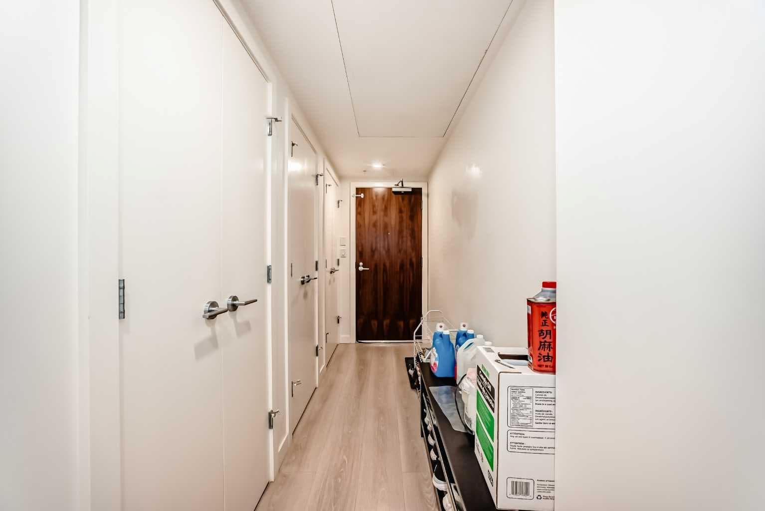 104, 108 Waterfront Court SW