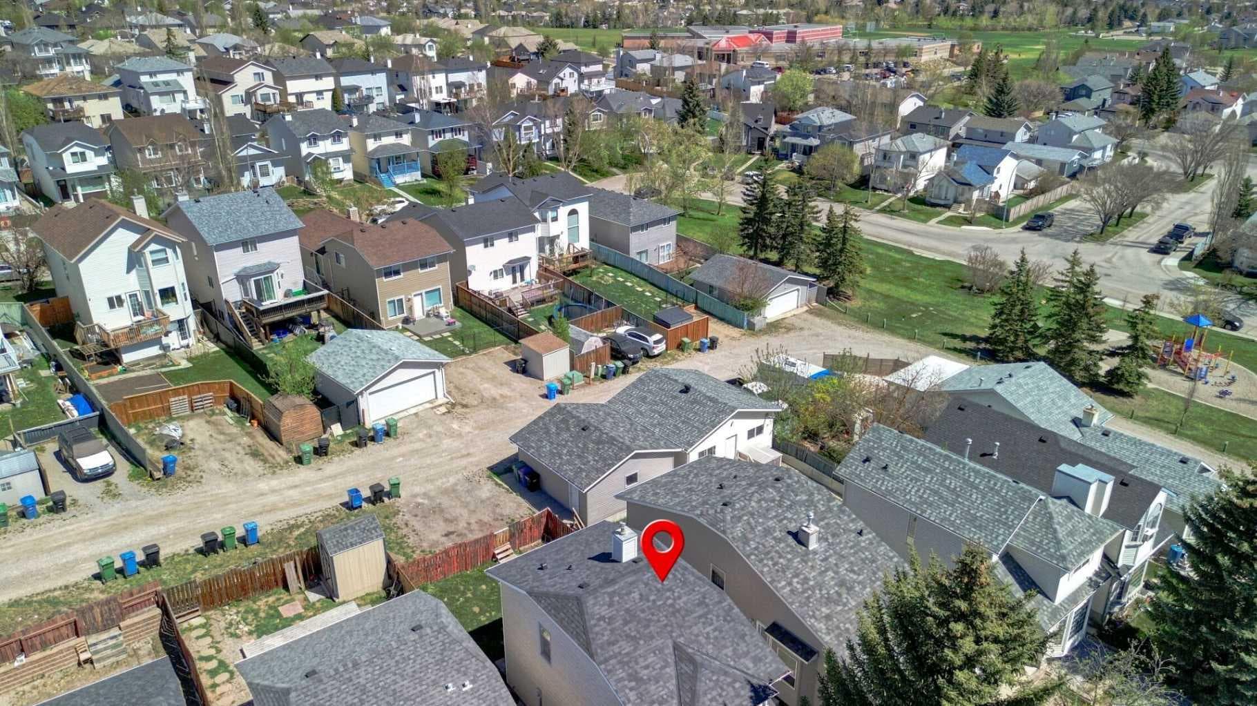 157 Harvest Gold Heights NE