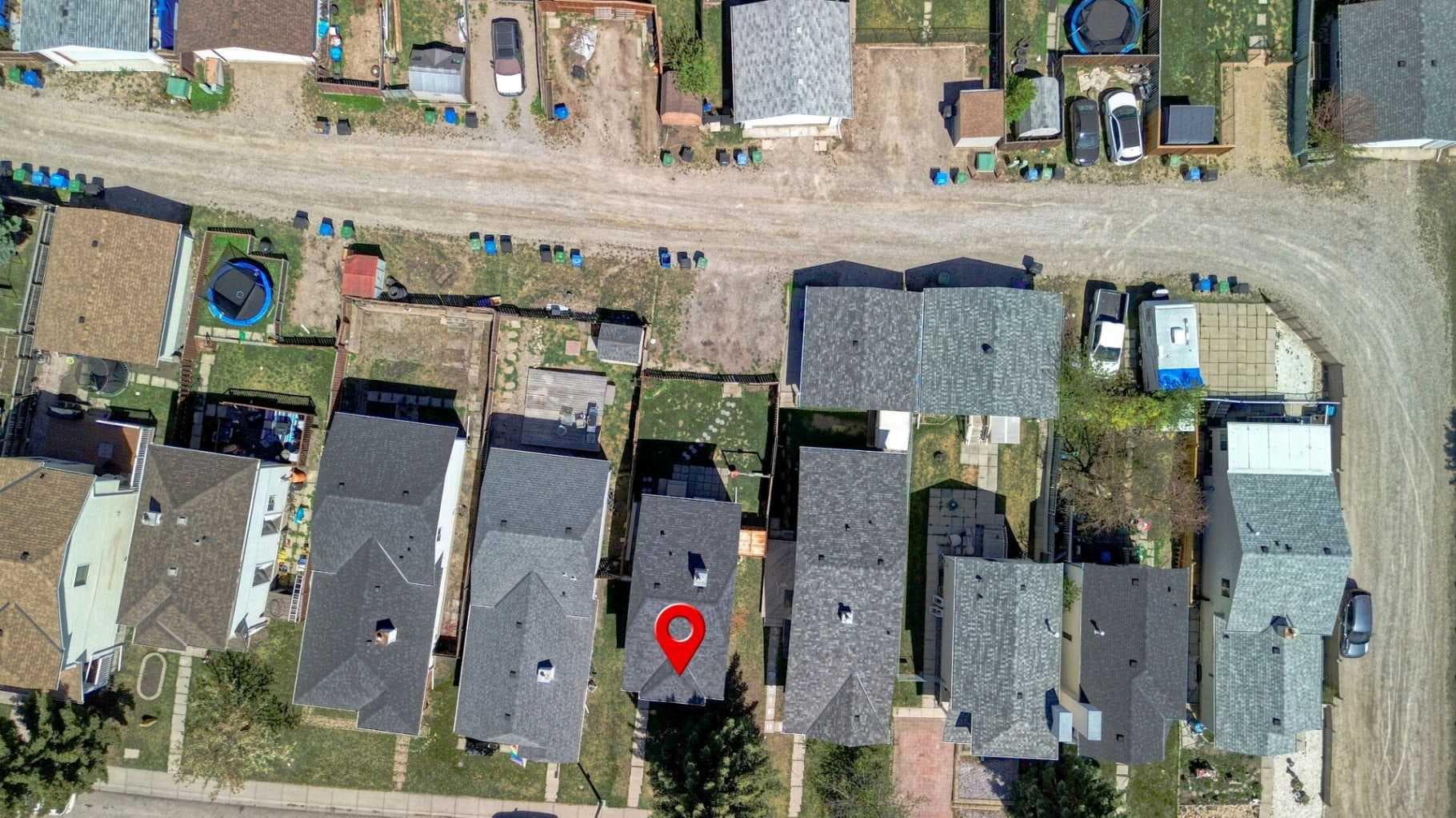 157 Harvest Gold Heights NE