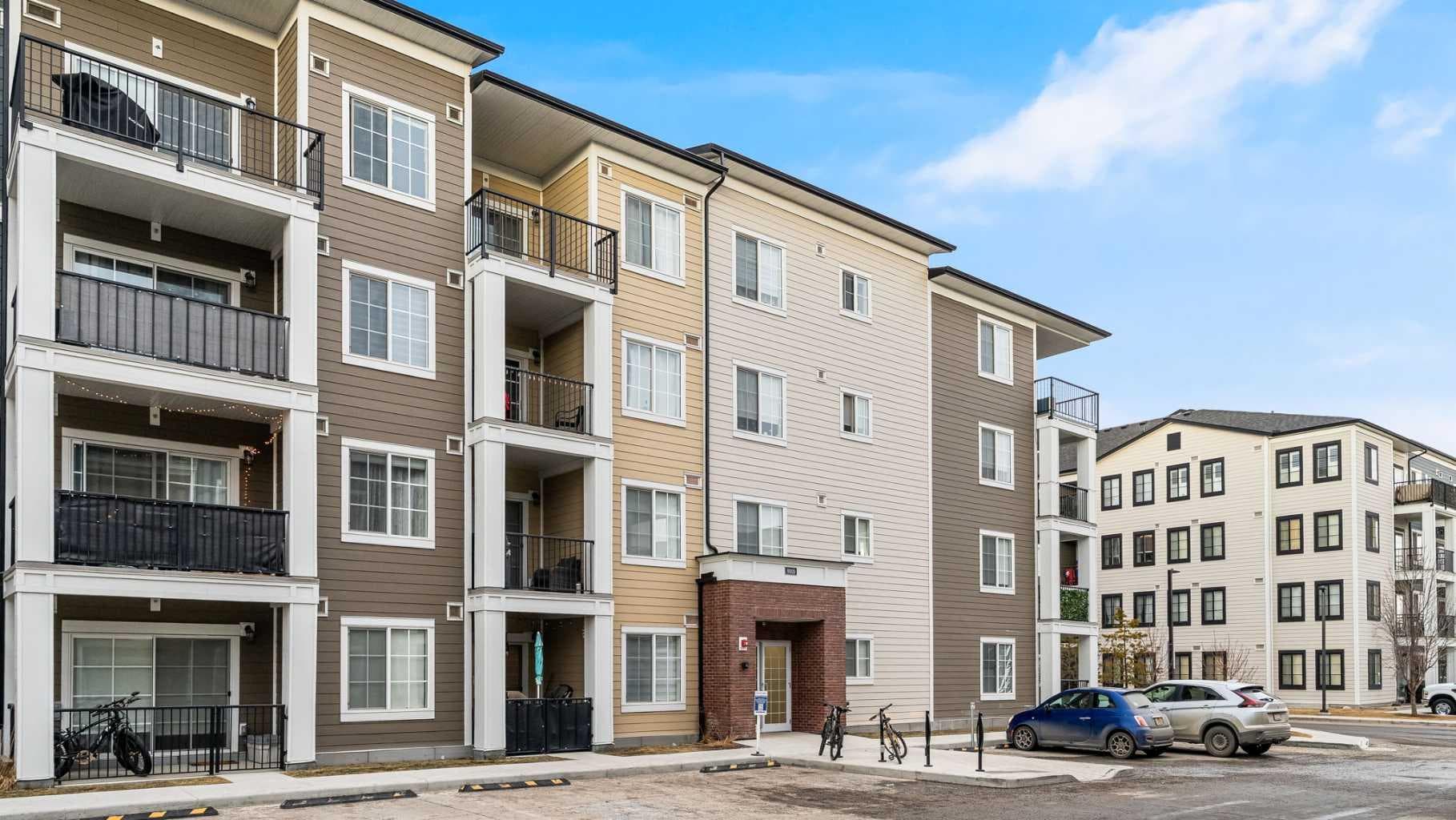8403, 151 Legacy Main Street SE