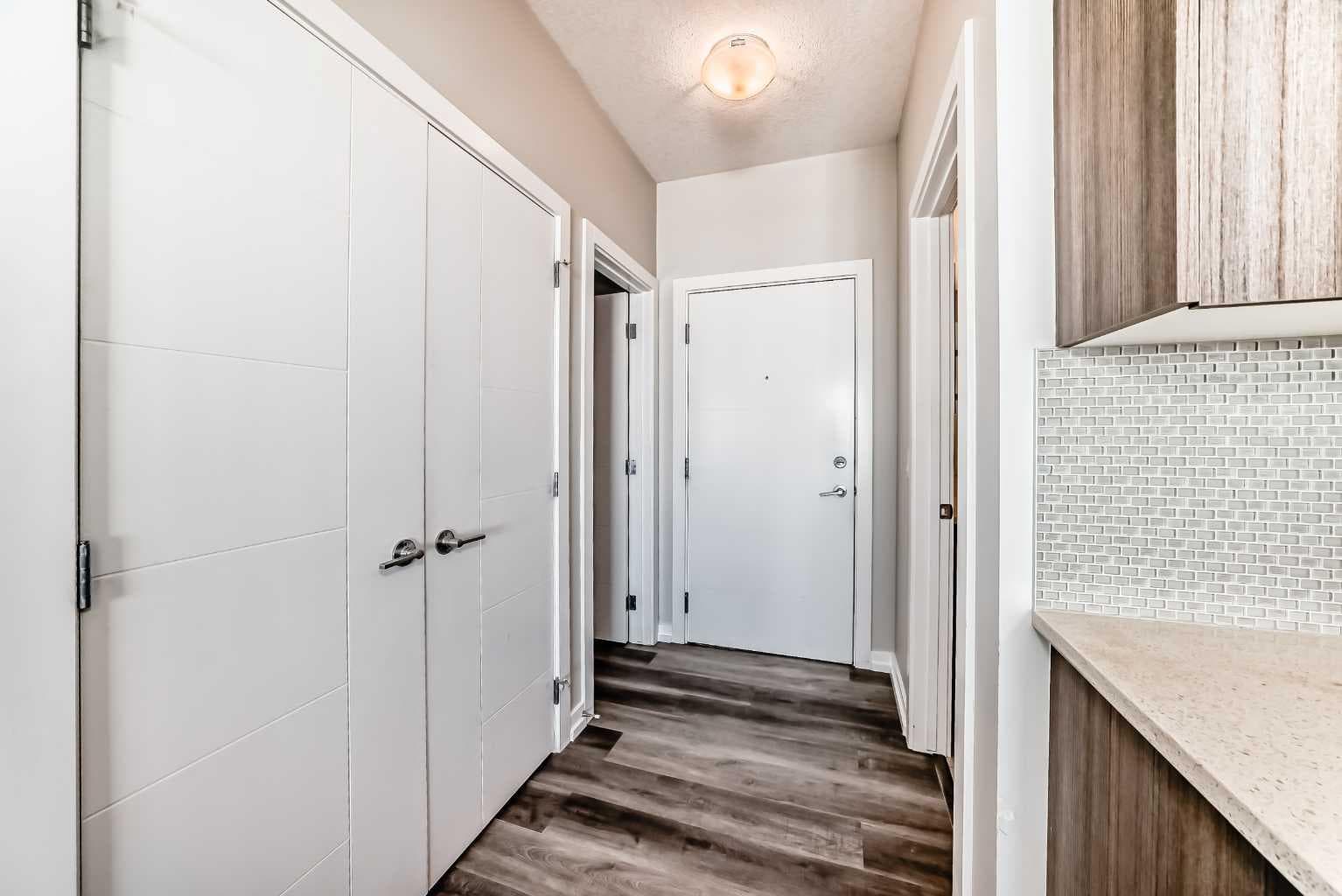 319, 24 Sage Hill Terrace NW