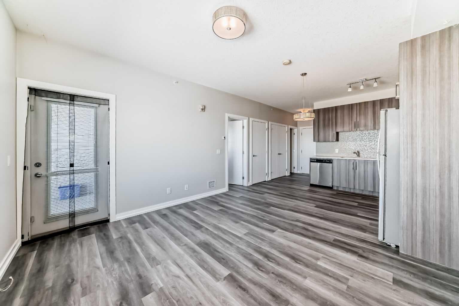 319, 24 Sage Hill Terrace NW