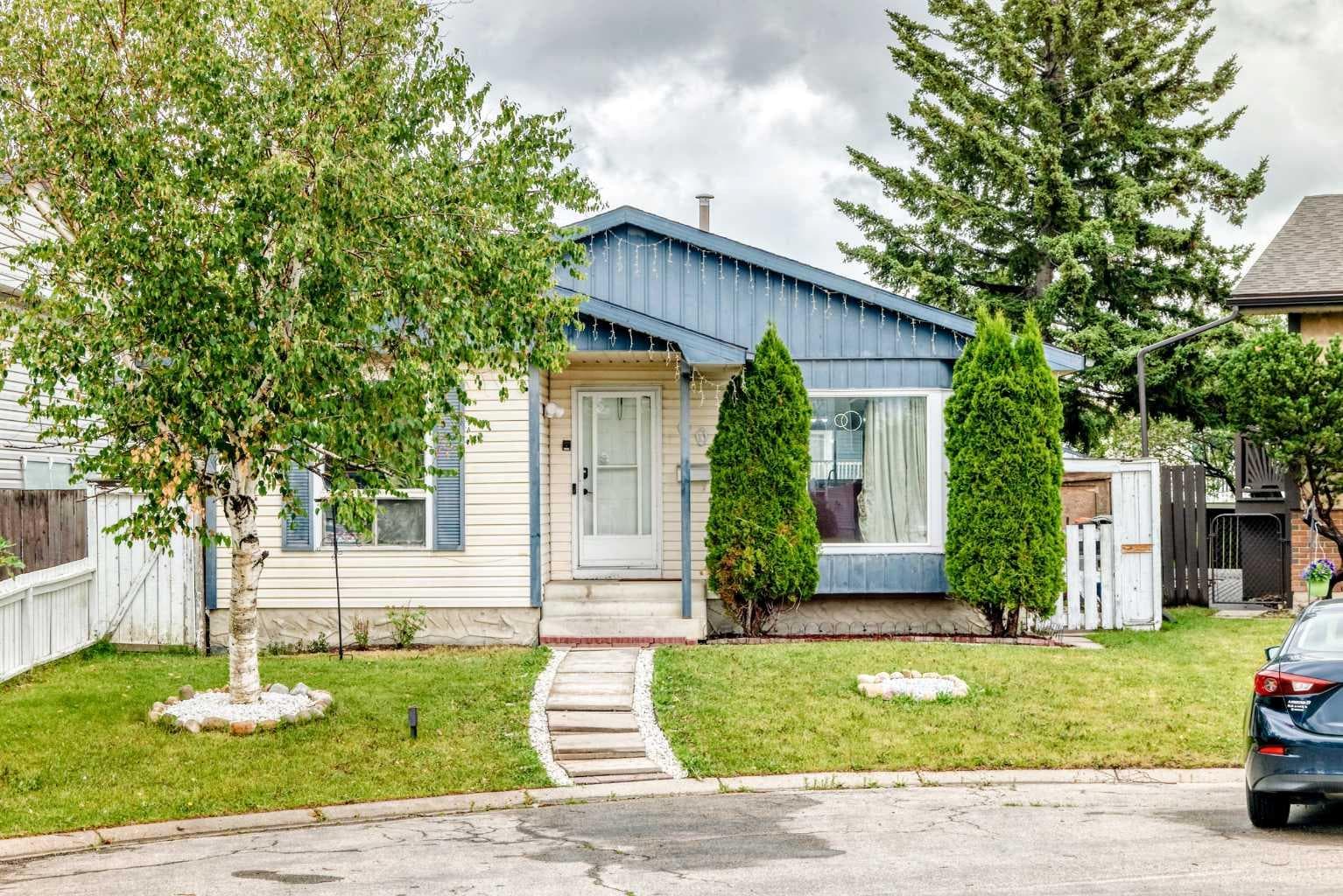 60 Falmere Court NE