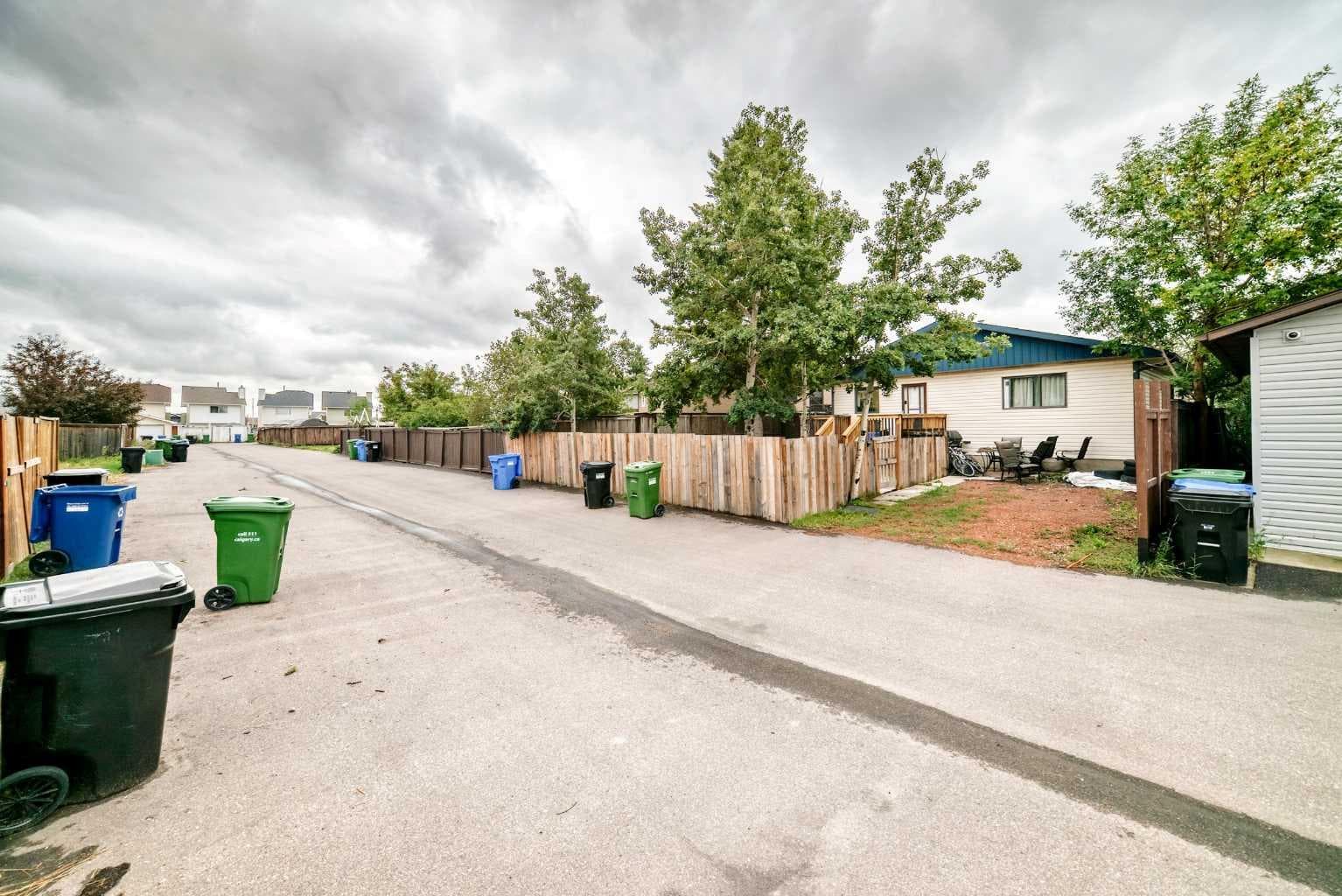 60 Falmere Court NE