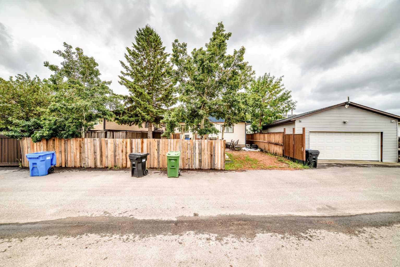 60 Falmere Court NE