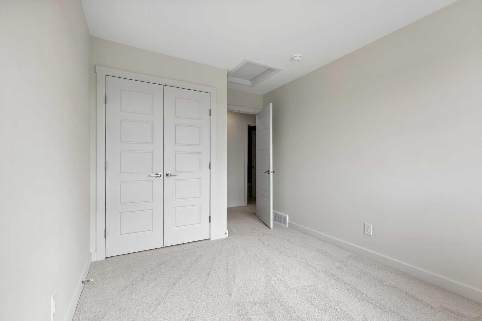 12 Waterford Glen 