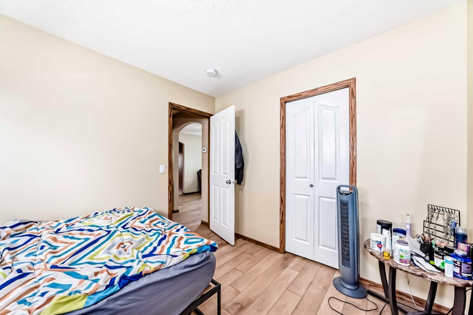 30 Covehaven View NE