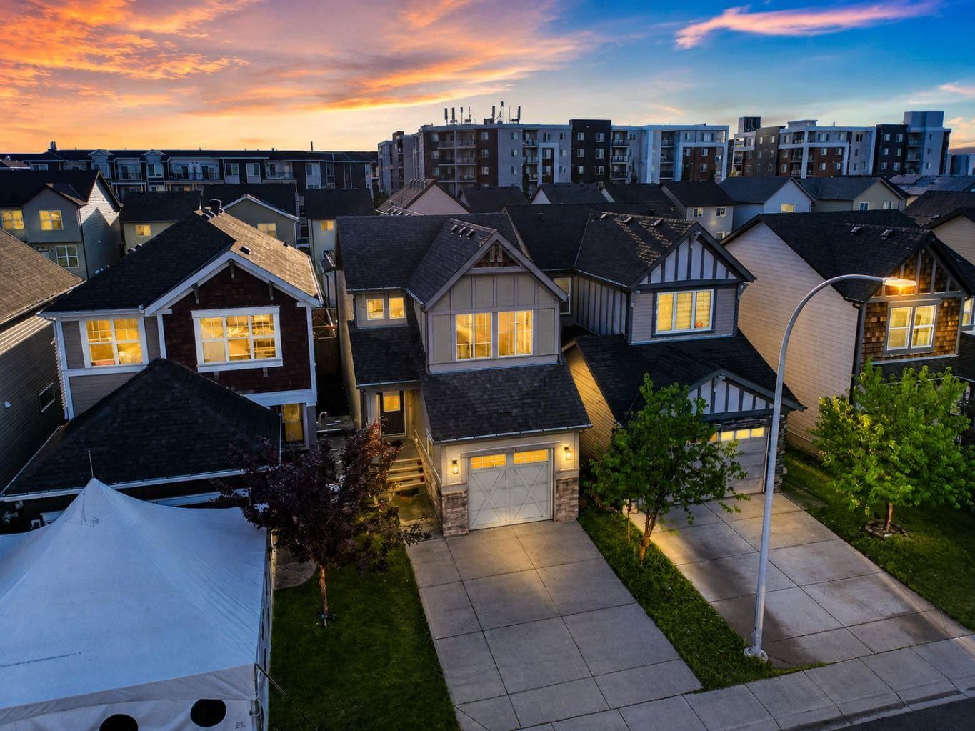 146 Skyview Point Crescent NE