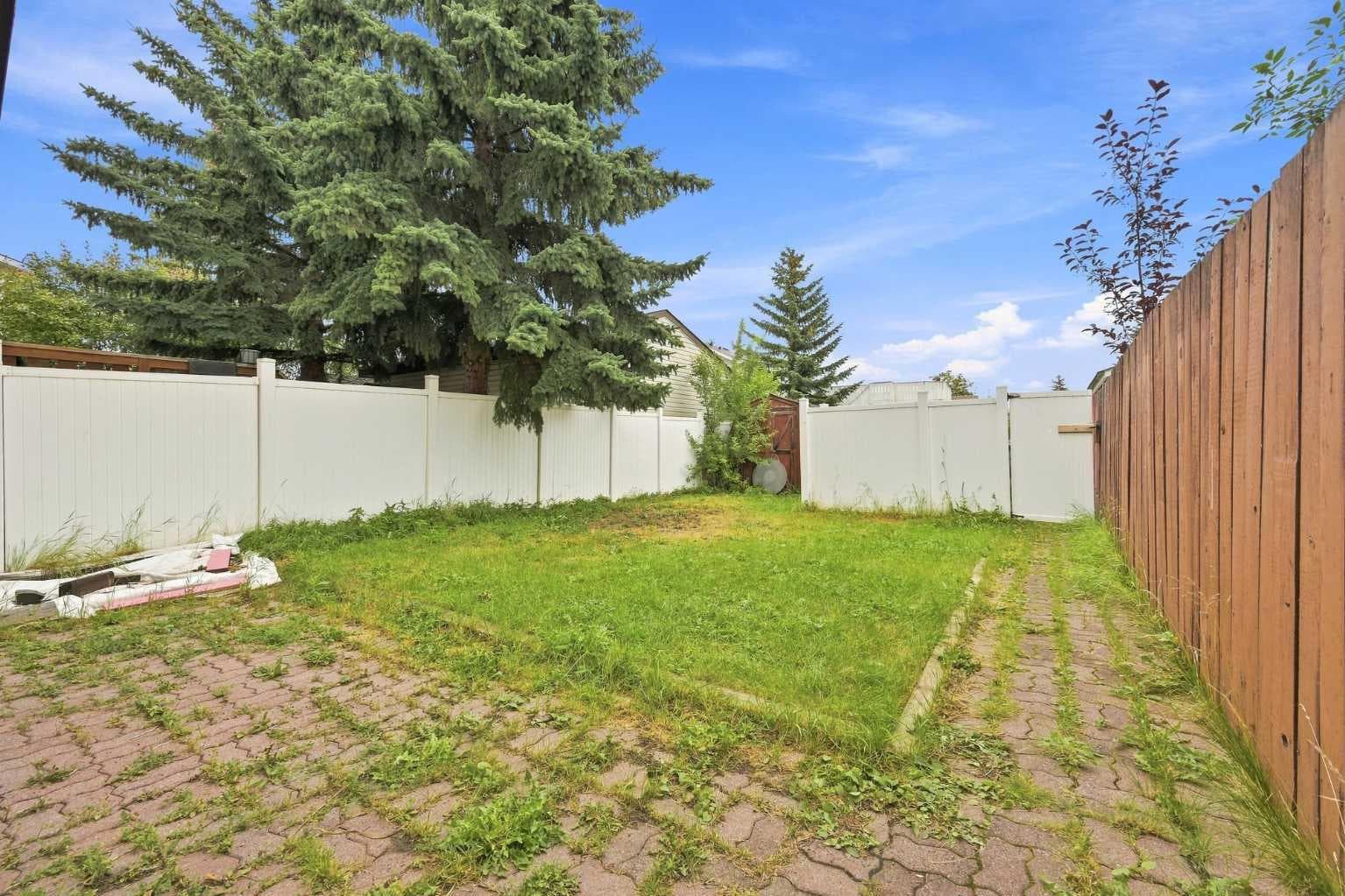 70 Edgeburn Crescent 