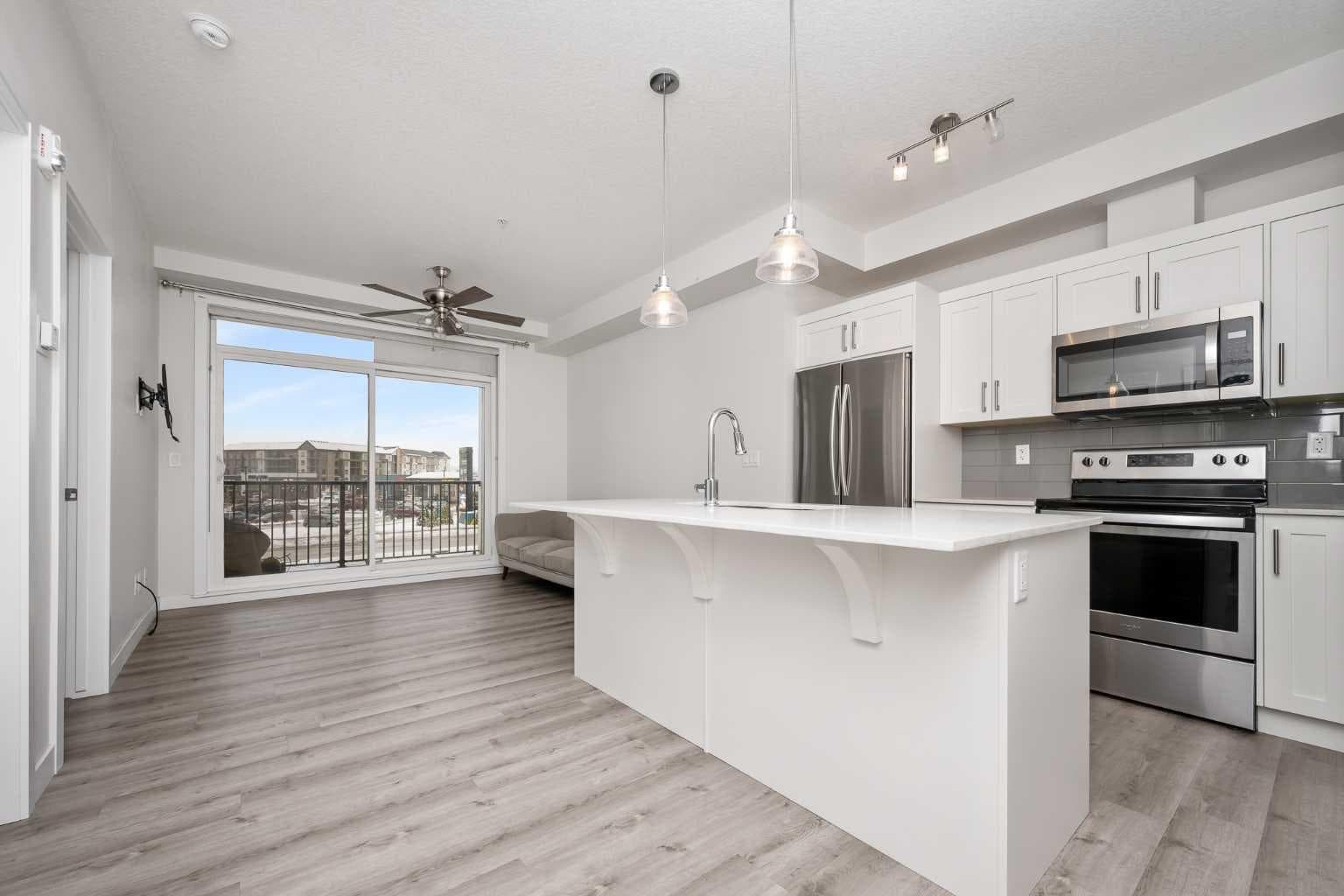 202, 30 Walgrove Walk SE