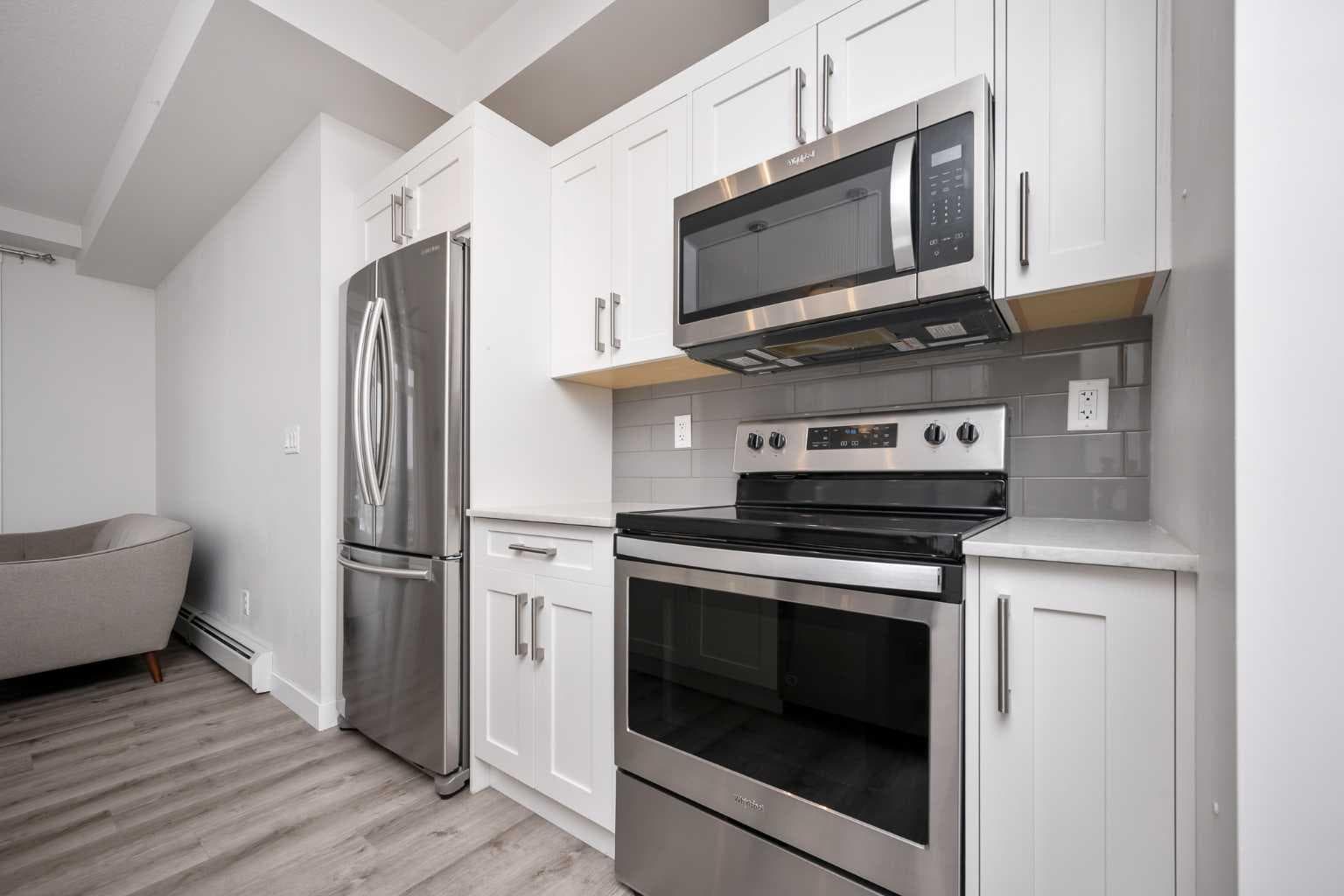 202, 30 Walgrove Walk SE