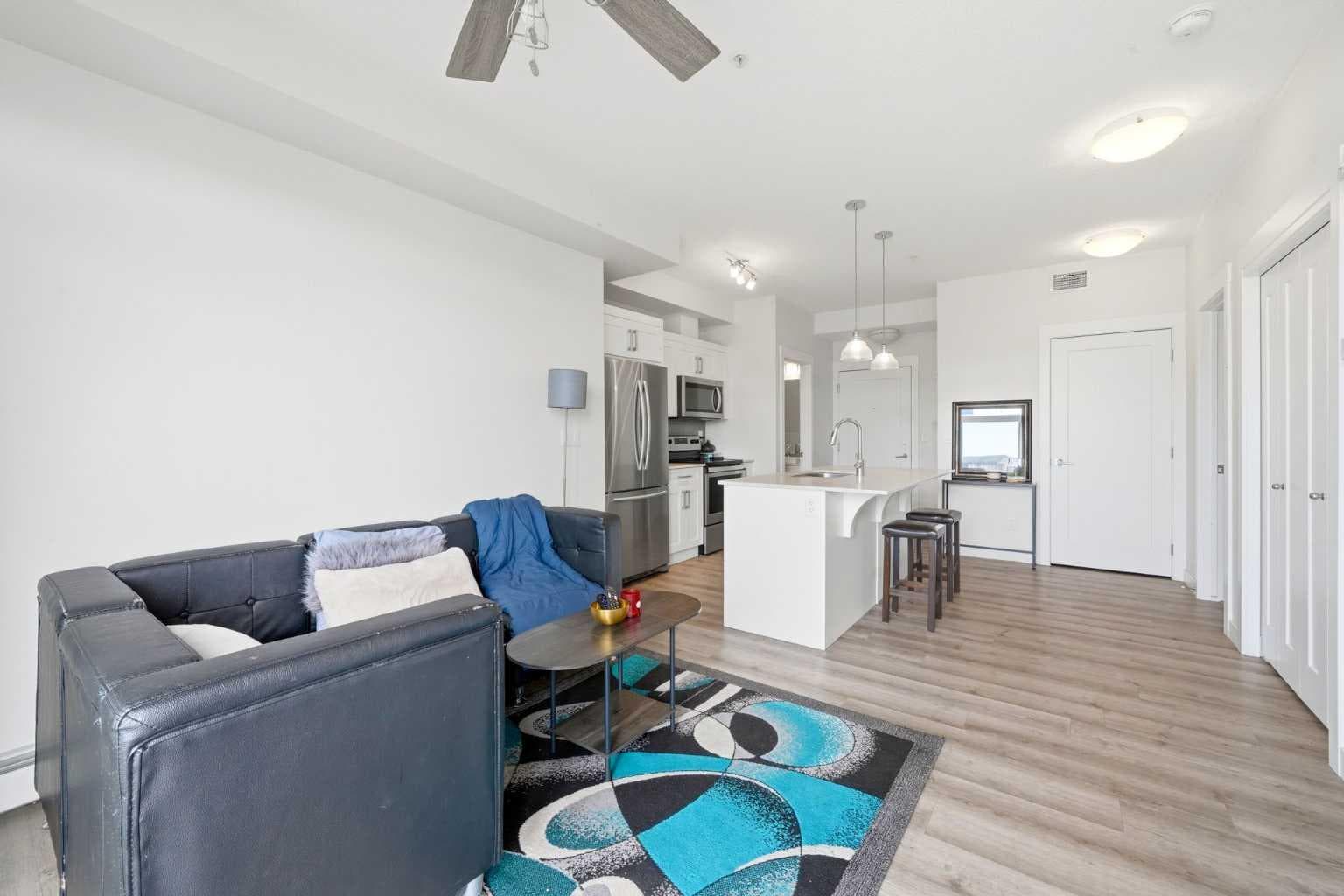 202, 30 Walgrove Walk SE