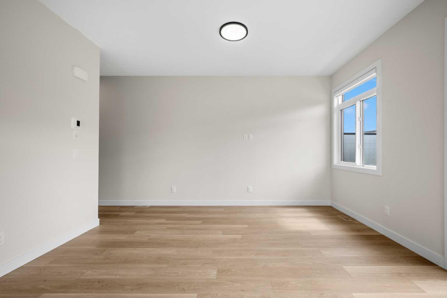 801, 4 Sage Hill Rise NW