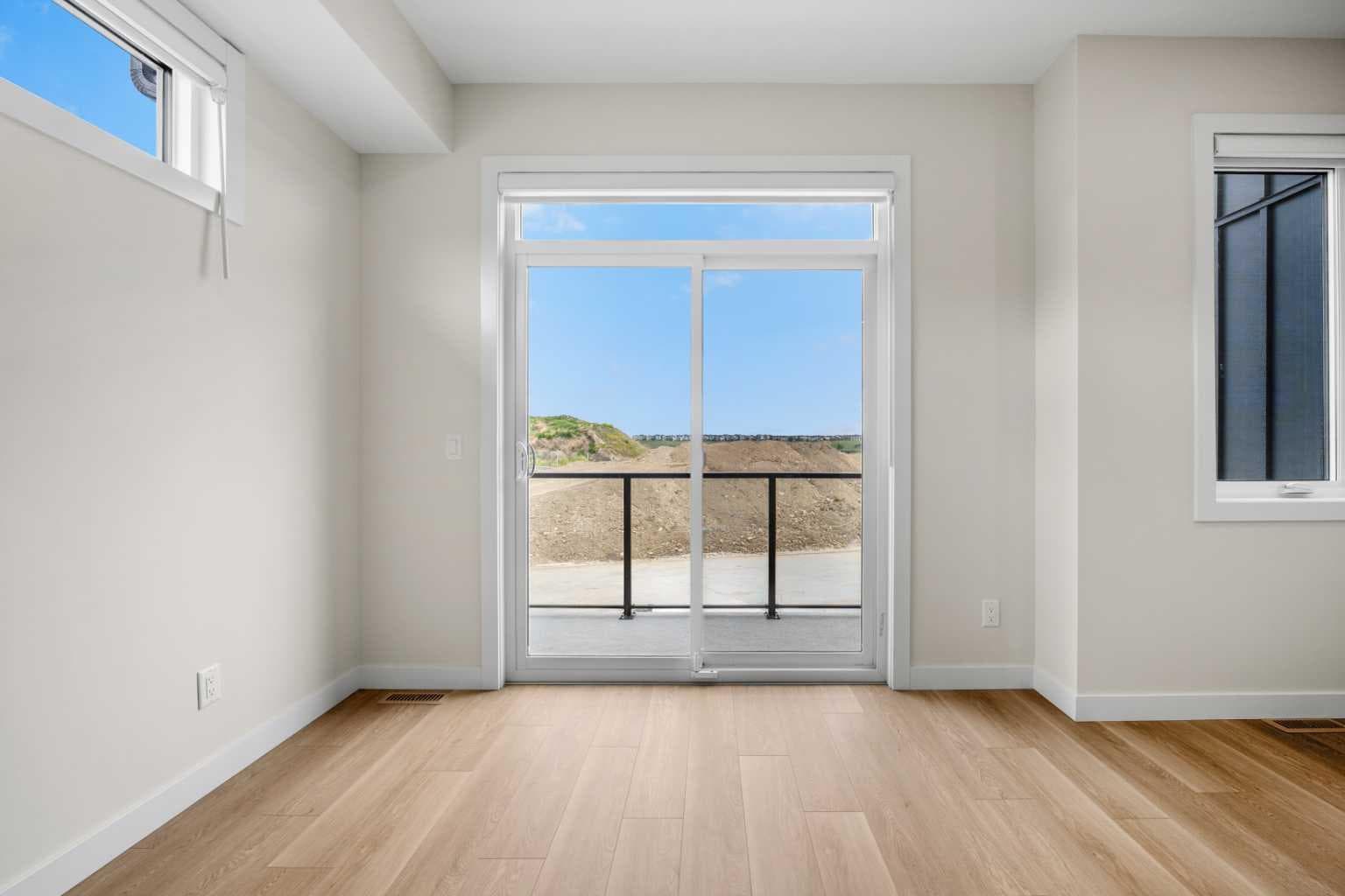 801, 4 Sage Hill Rise NW