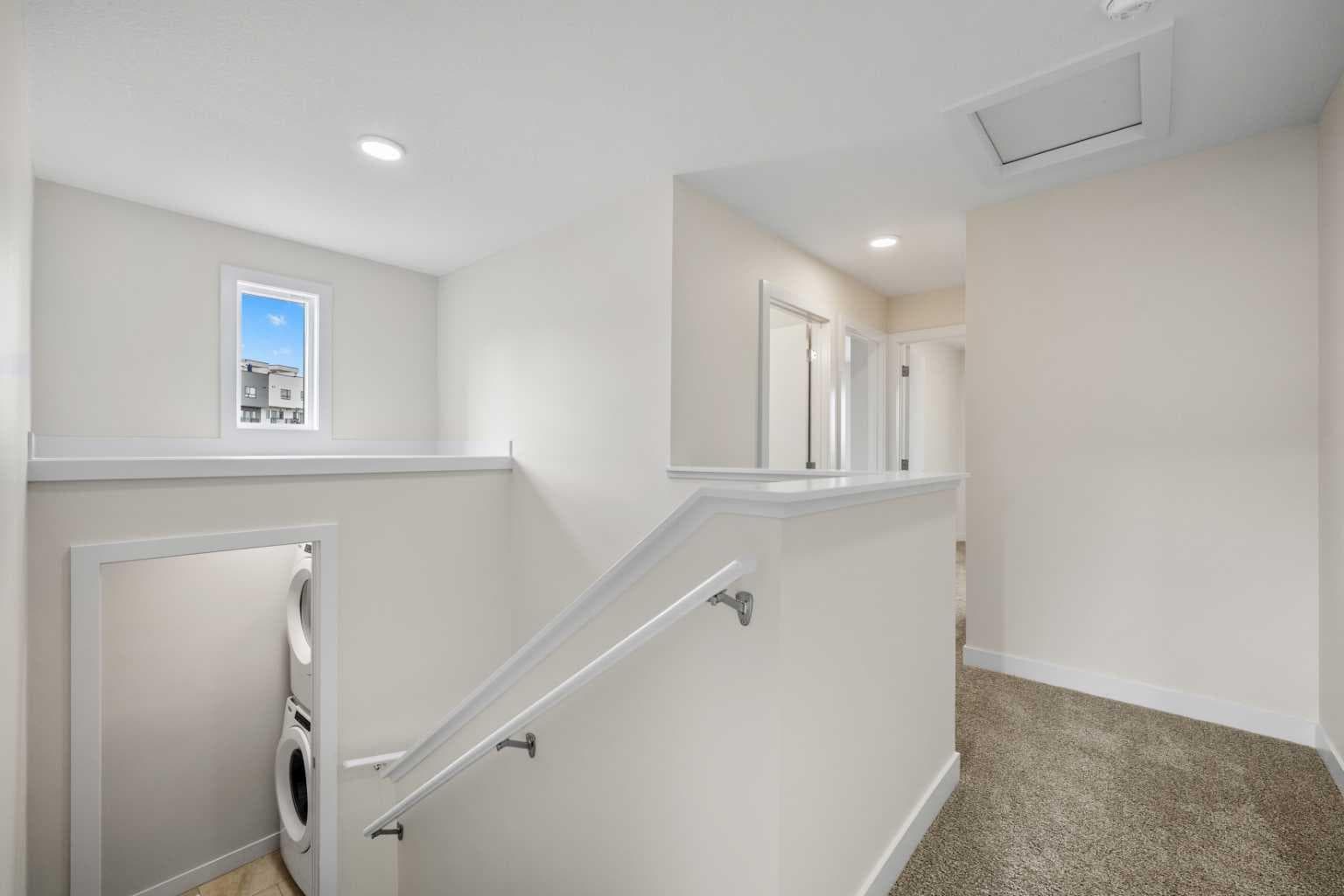 801, 4 Sage Hill Rise NW