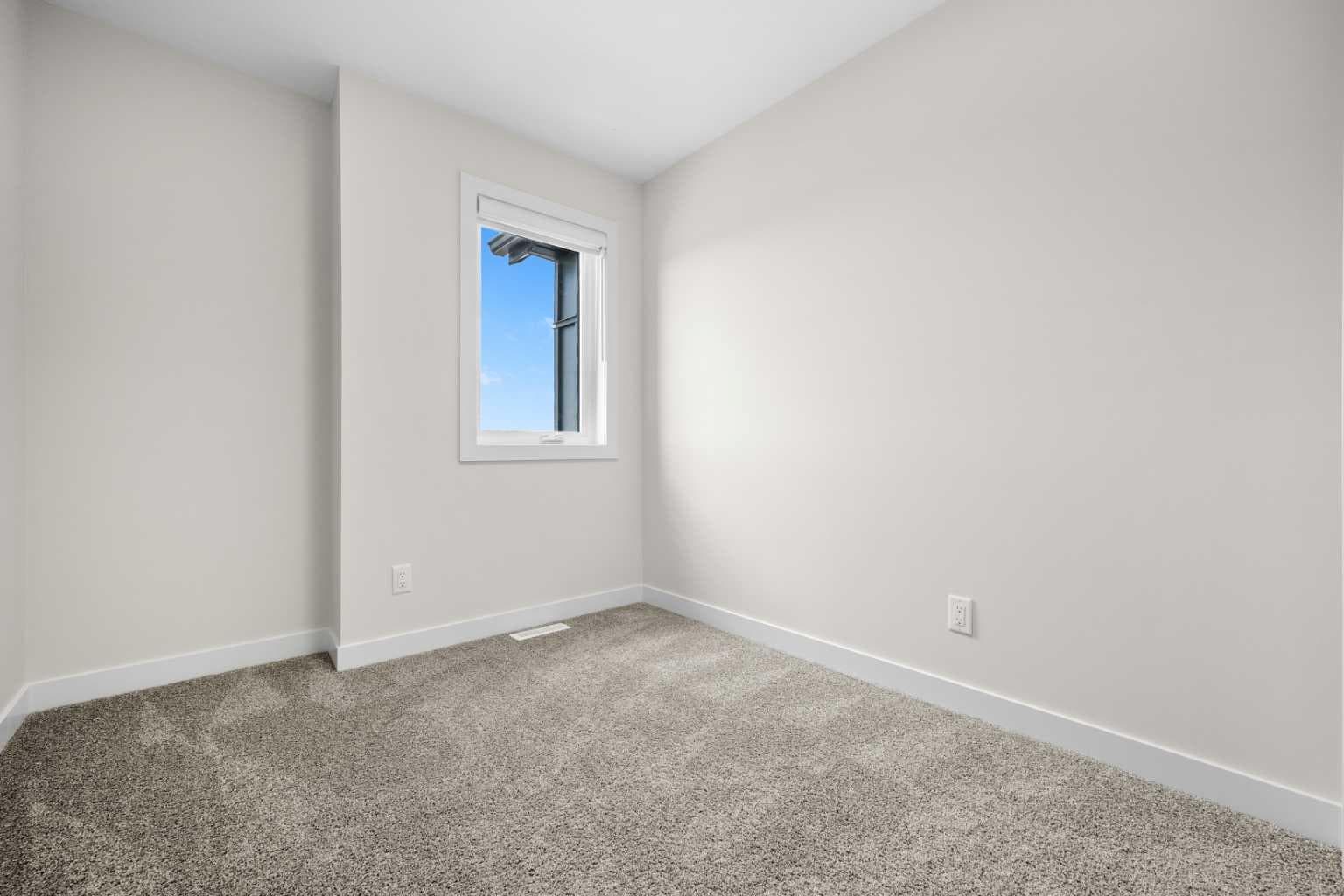 801, 4 Sage Hill Rise NW