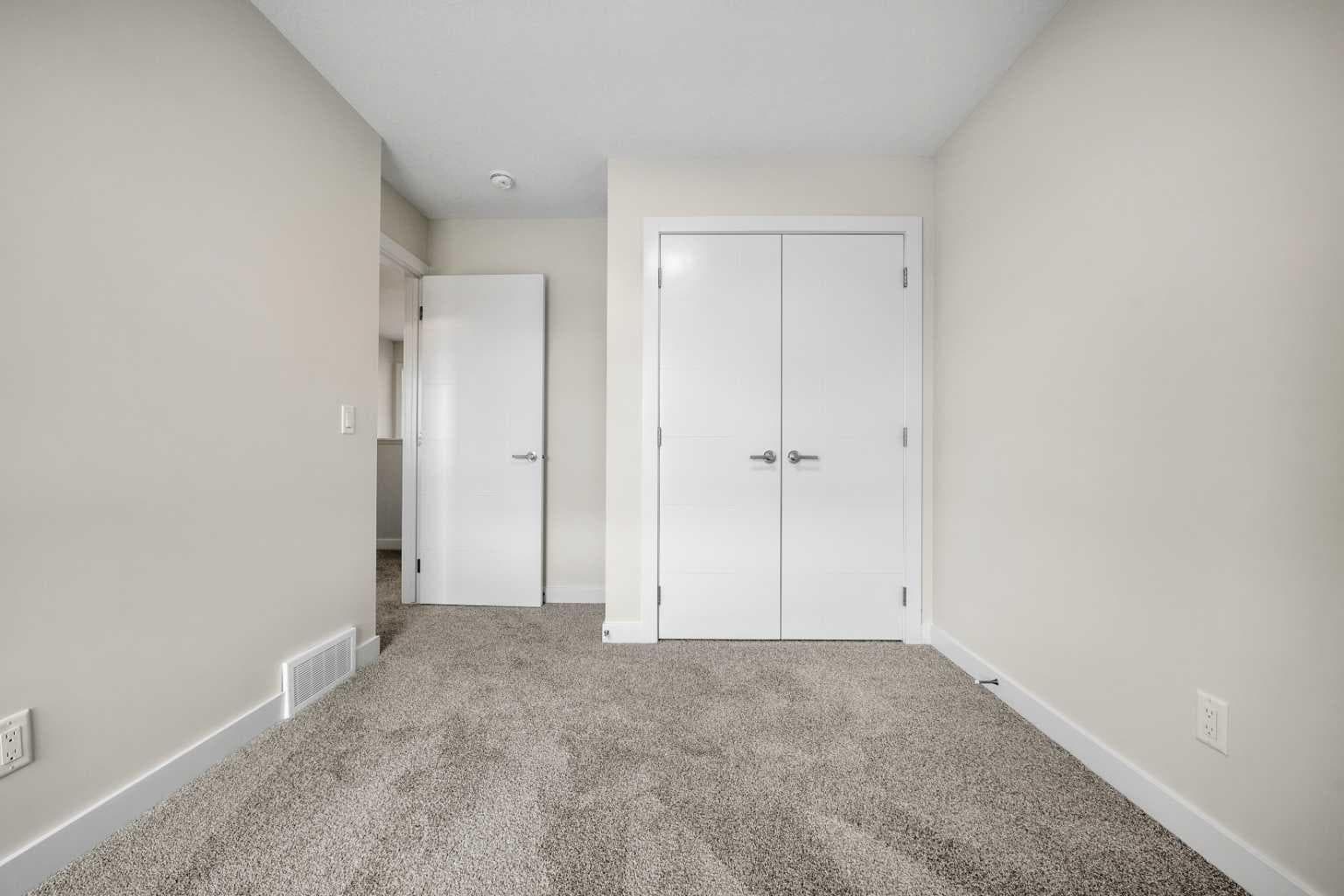 801, 4 Sage Hill Rise NW