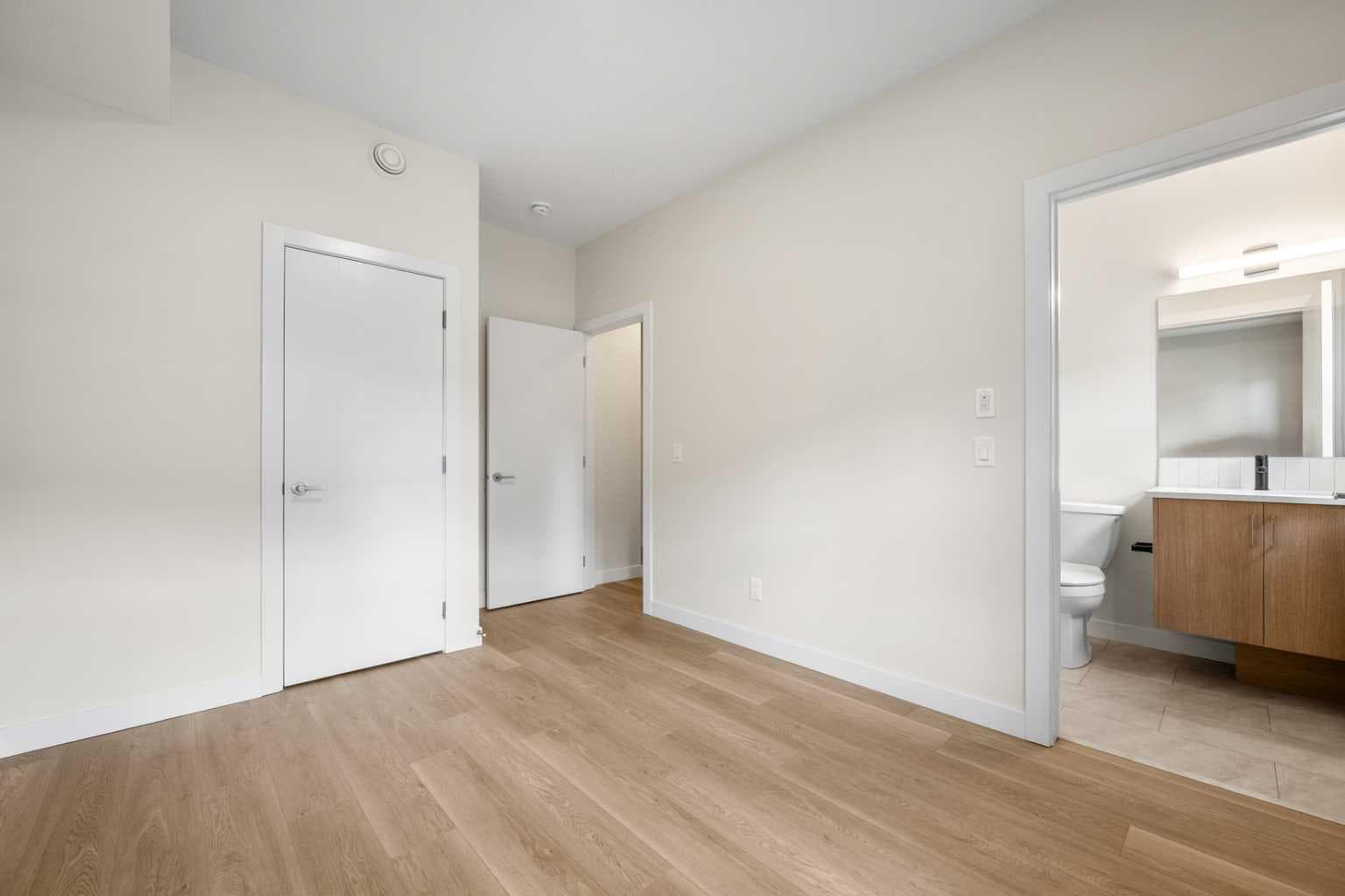 801, 4 Sage Hill Rise NW