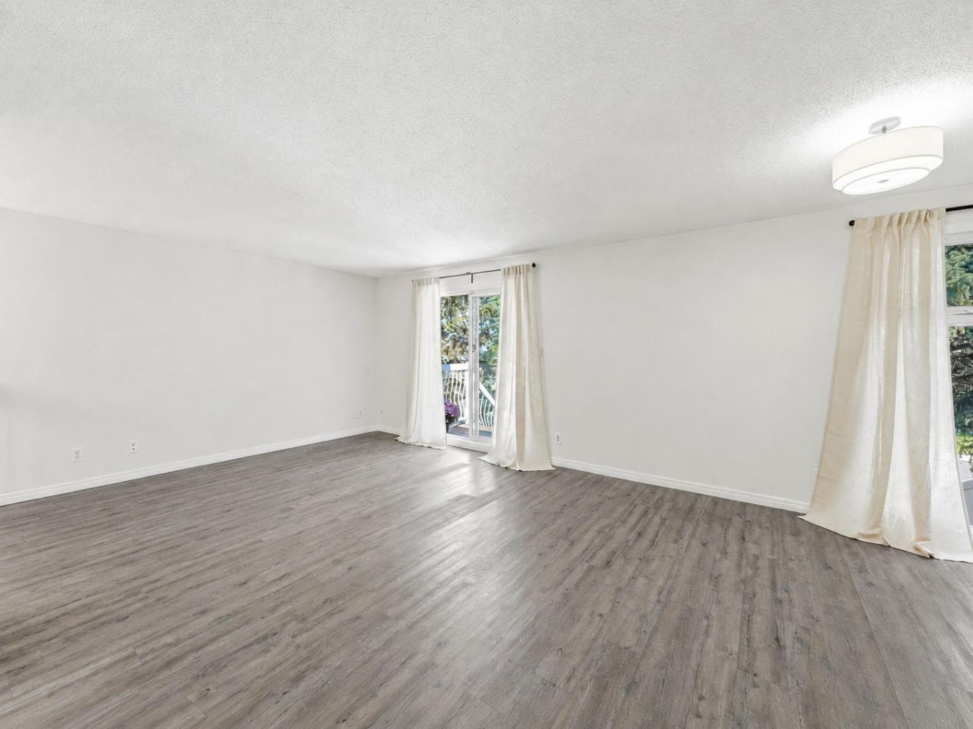 237 Sabrina Way SW