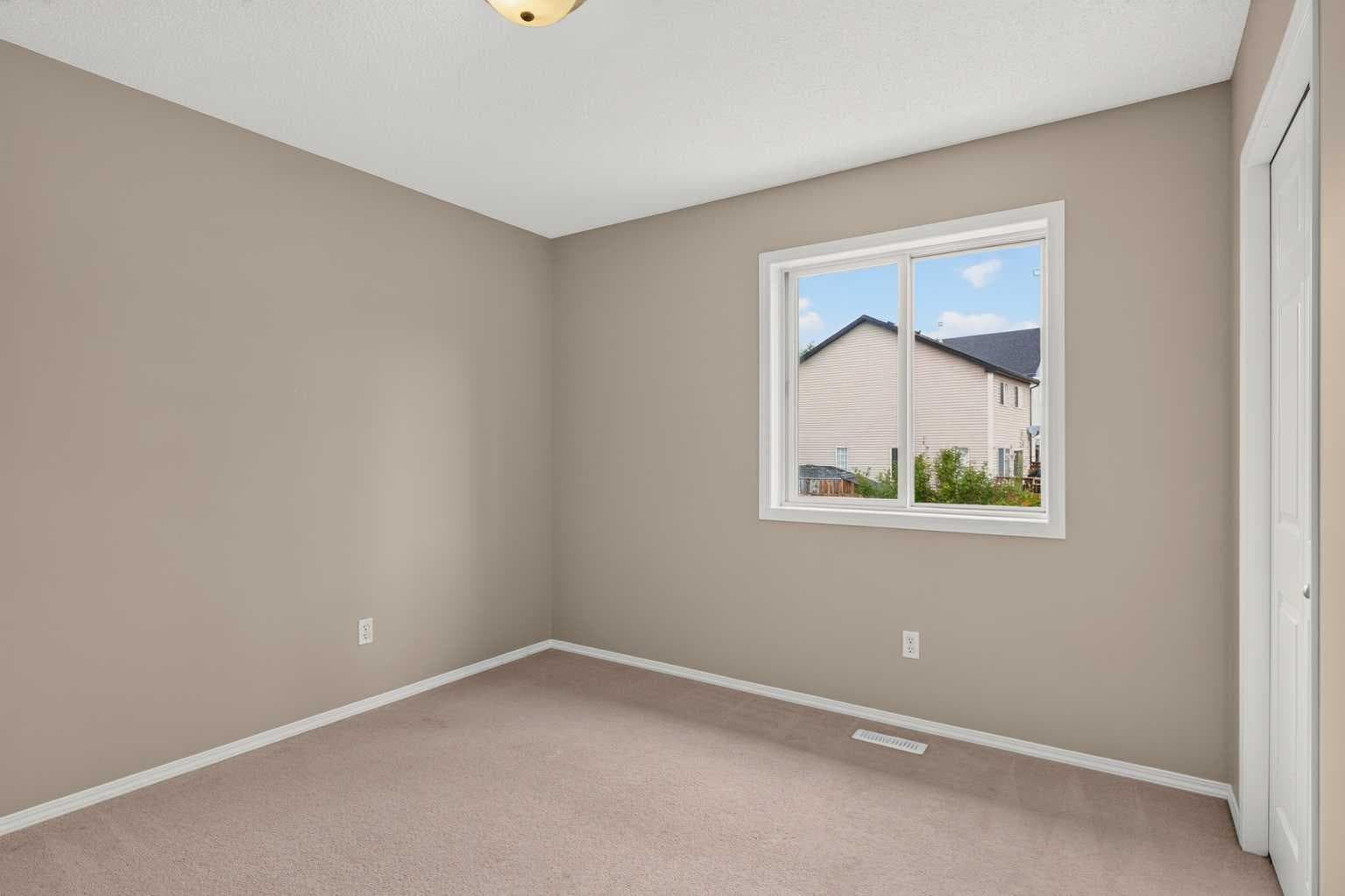 170 Tusslewood Drive NW