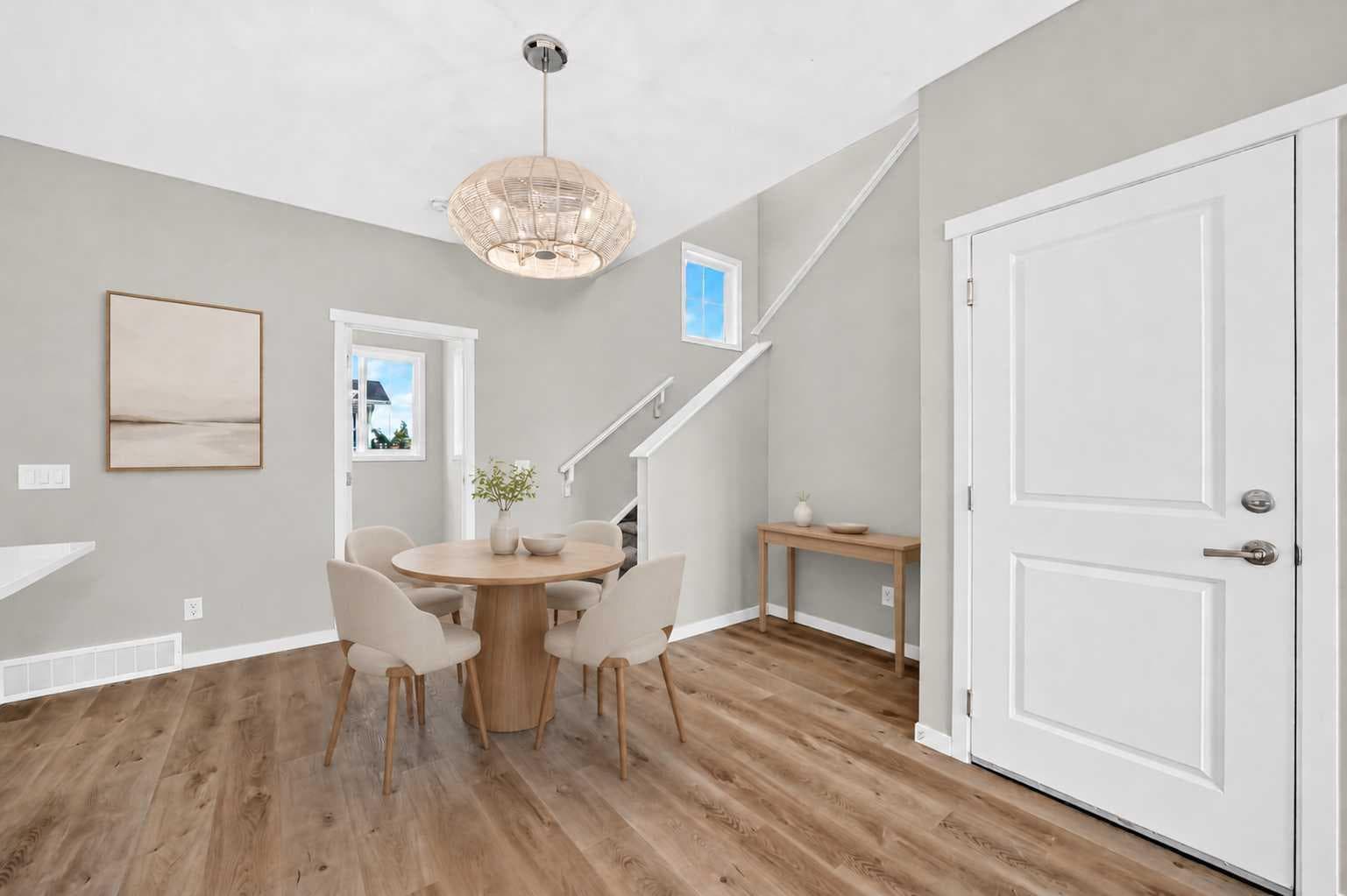 1302 Mahogany Boulevard SE