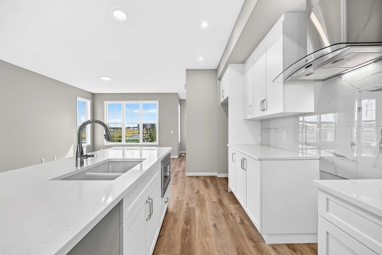 1302 Mahogany Boulevard SE
