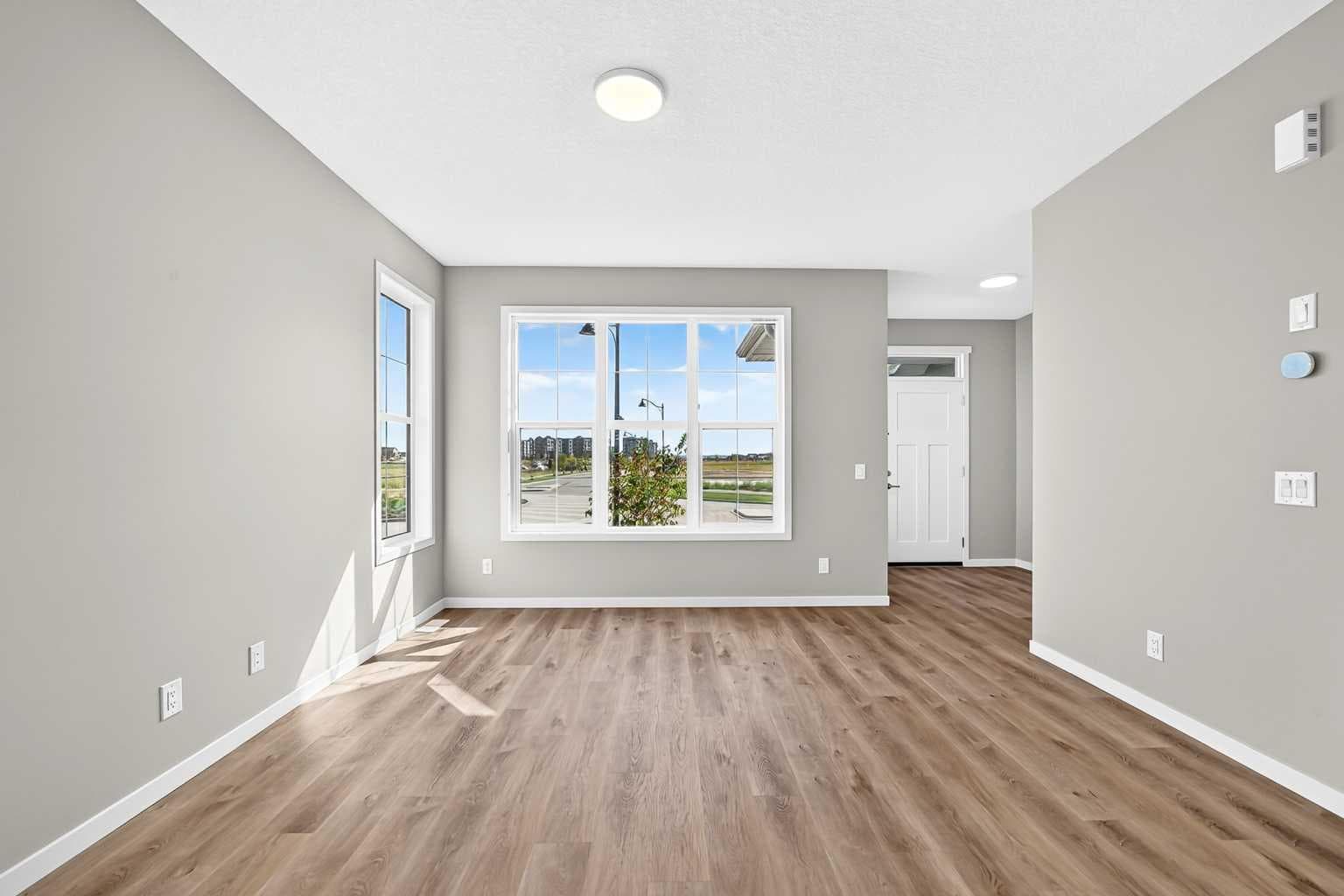 1302 Mahogany Boulevard SE