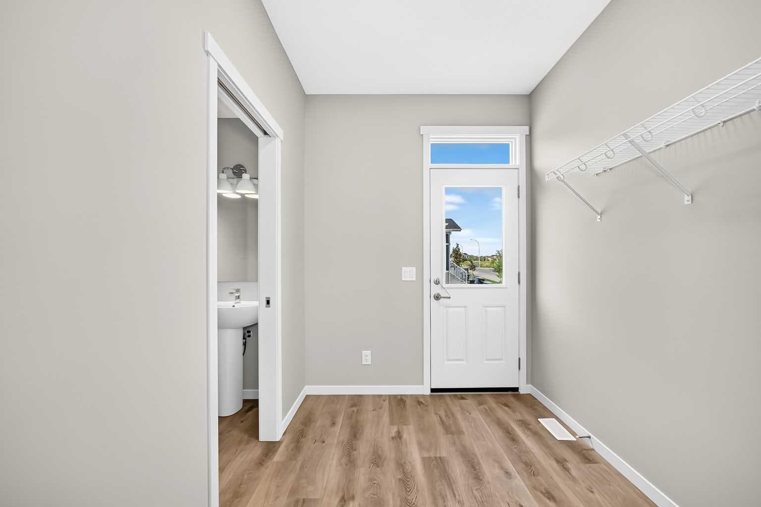 1302 Mahogany Boulevard SE