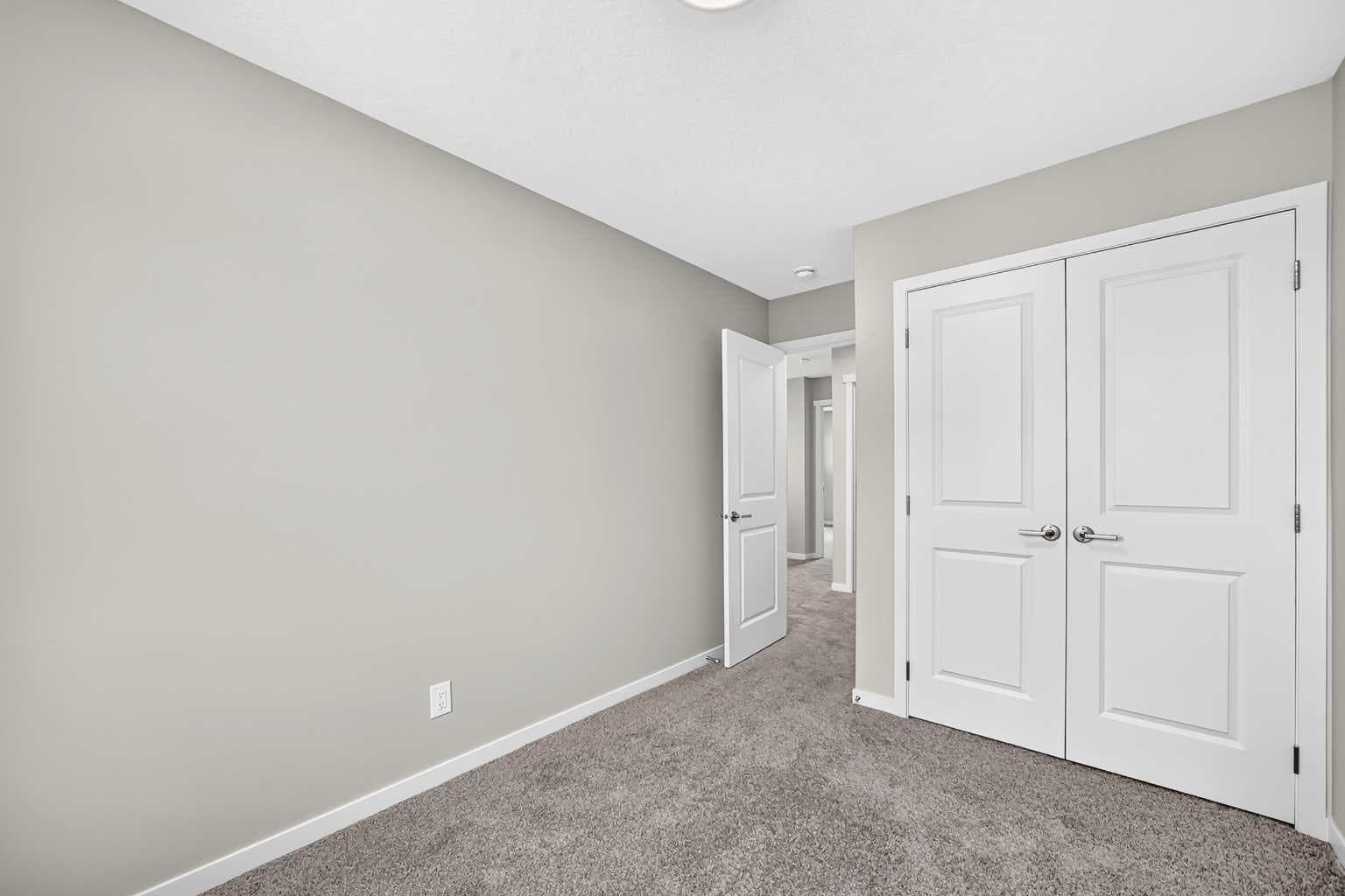 1302 Mahogany Boulevard SE