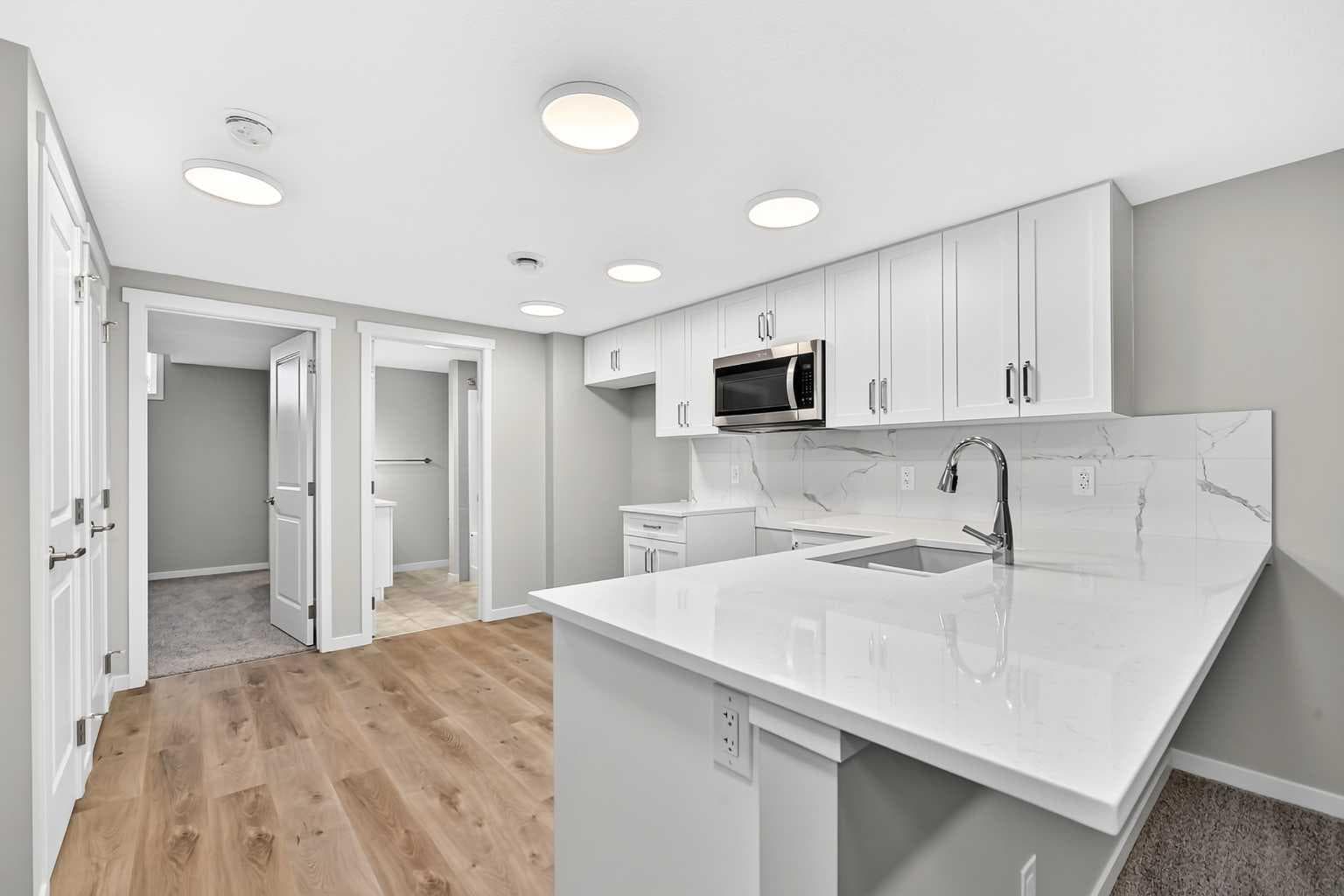 1302 Mahogany Boulevard SE