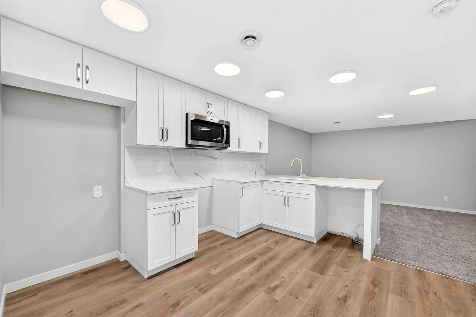 1302 Mahogany Boulevard SE