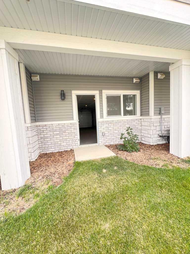902, 33 Merganser Drive W