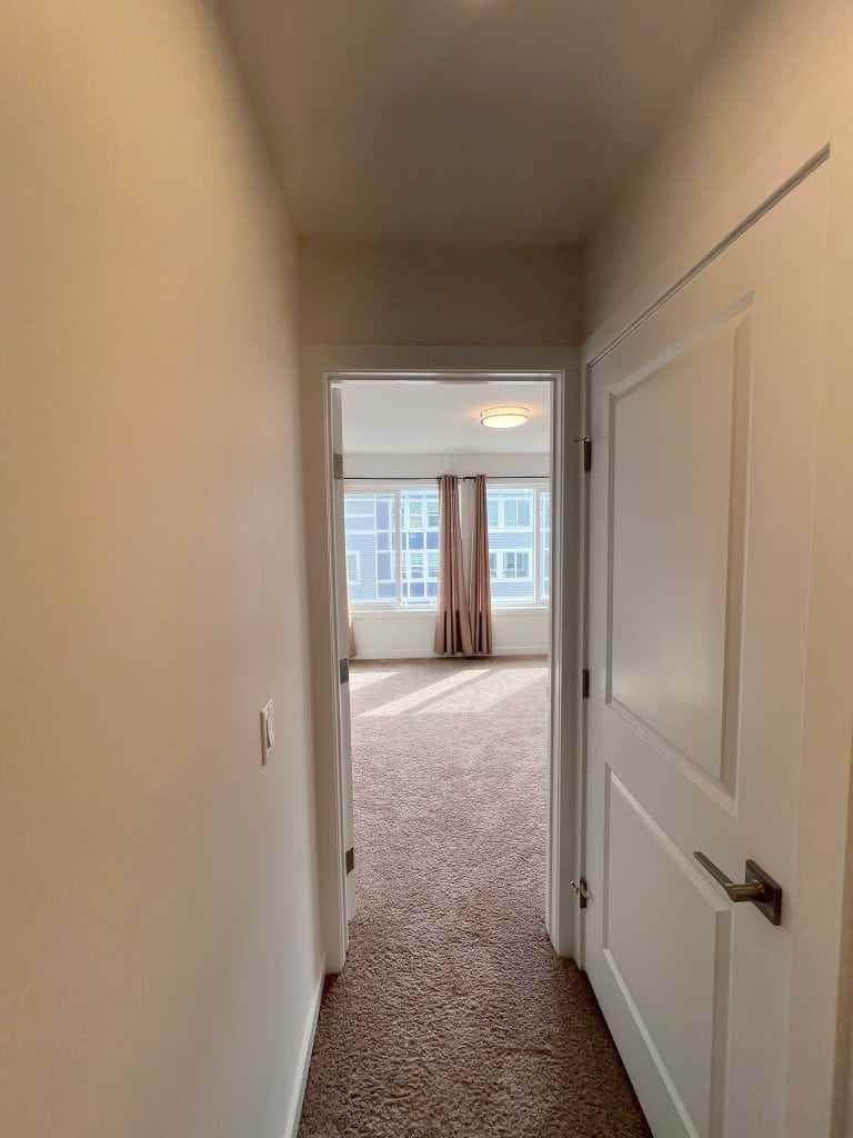 902, 33 Merganser Drive W