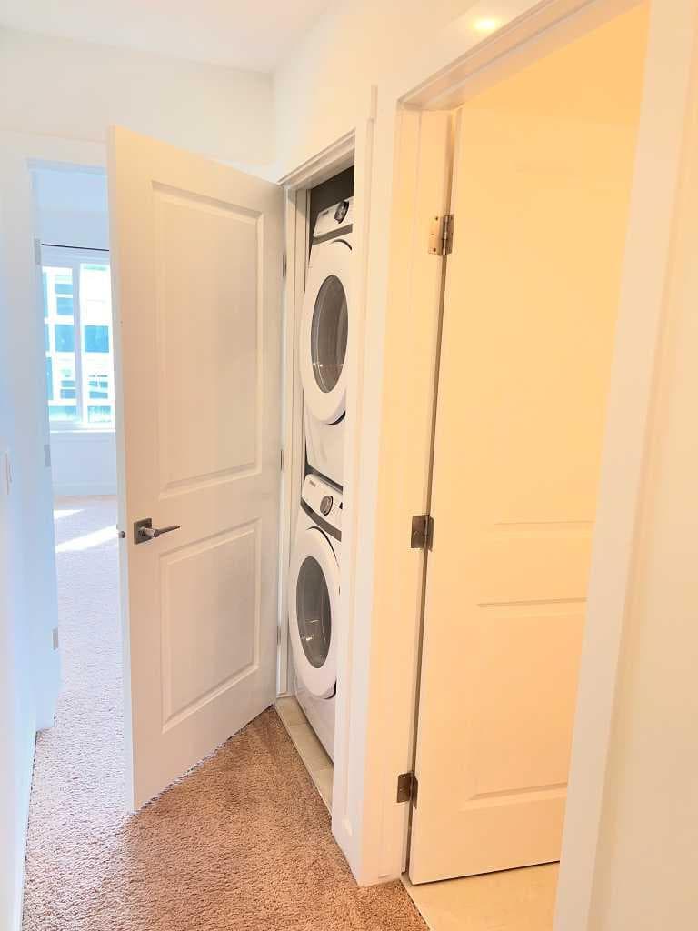 902, 33 Merganser Drive W
