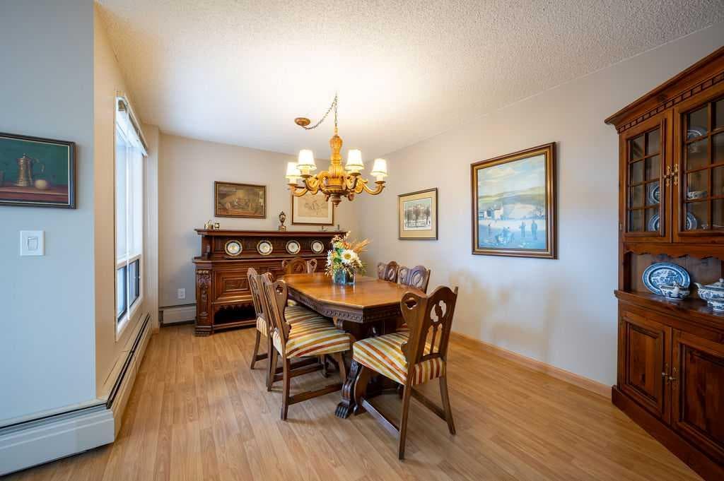 211, 9500 Oakfield Drive SW