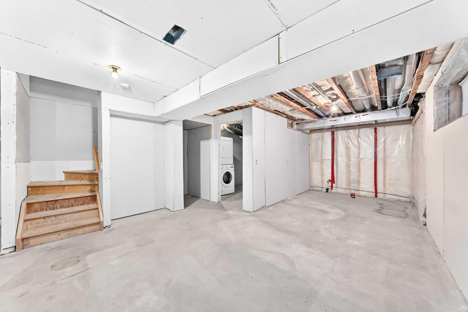 254 Silverado Way SW