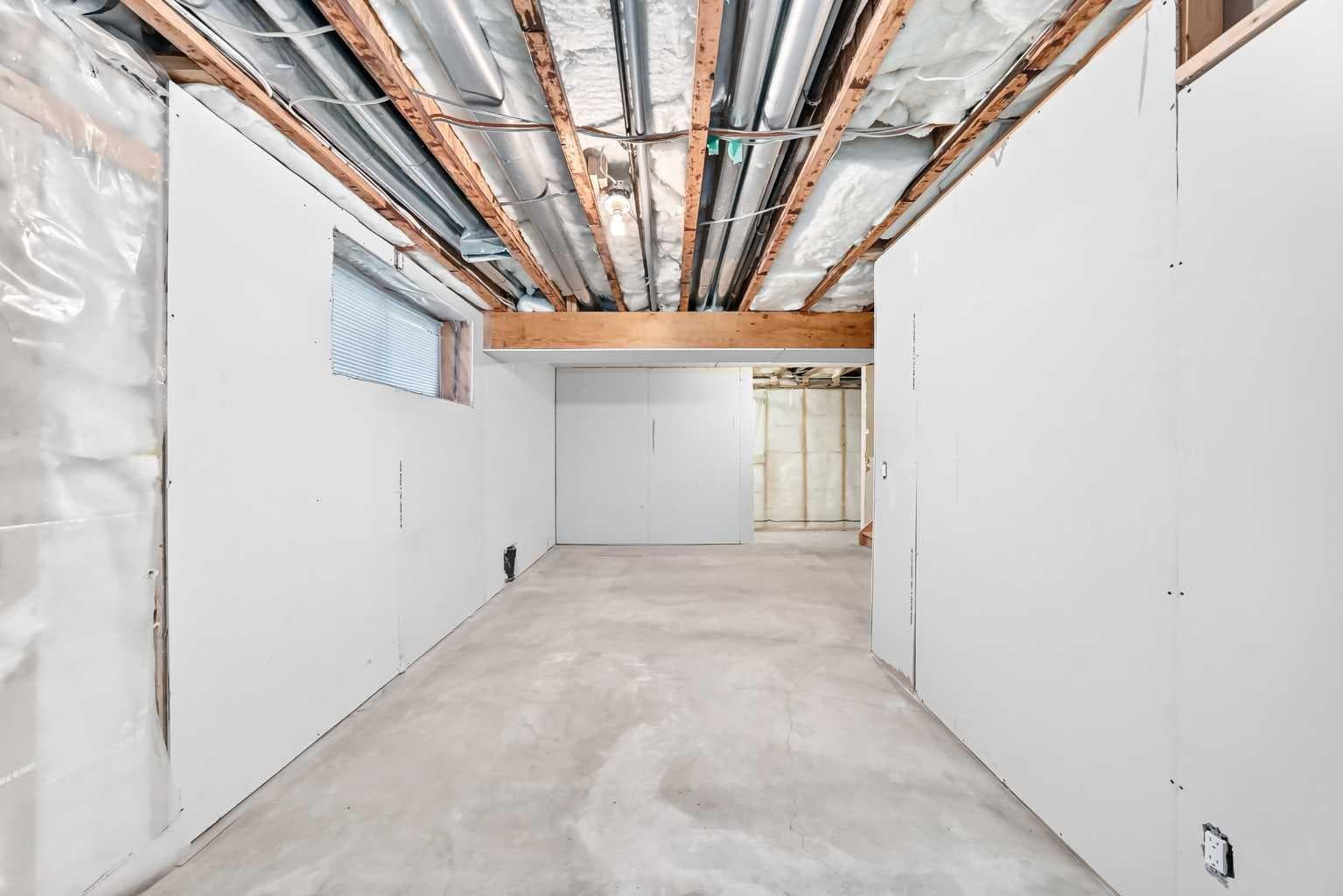 254 Silverado Way SW