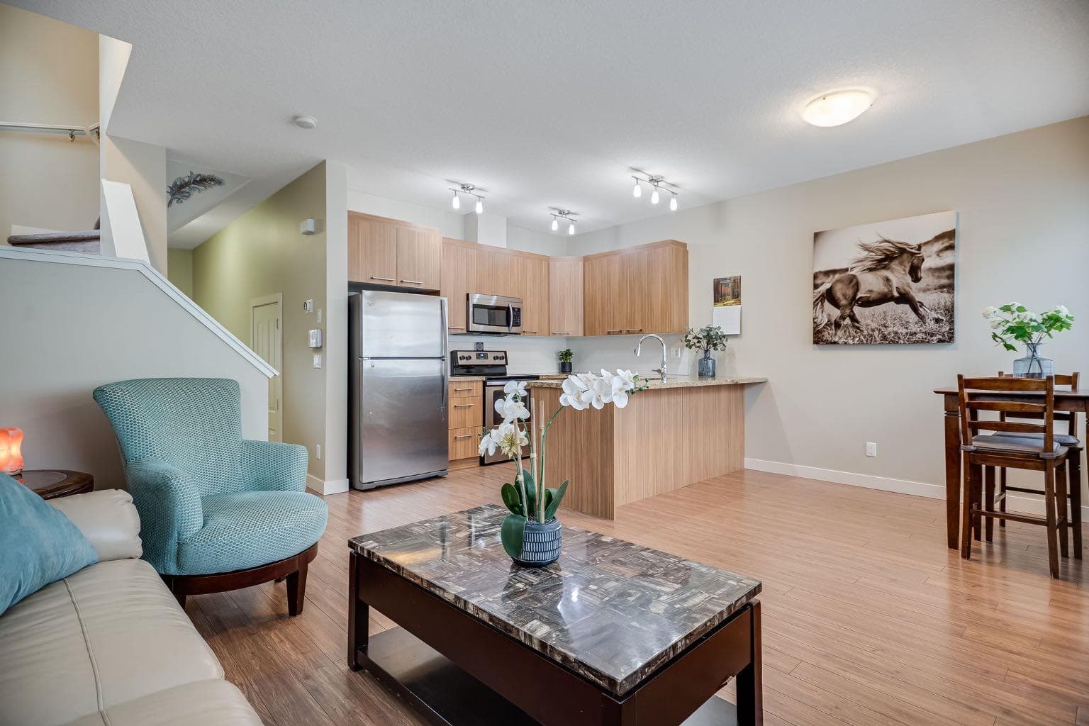 124, 300 Marina Drive 