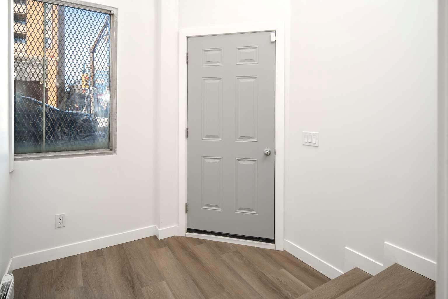 200A Centre Street SE